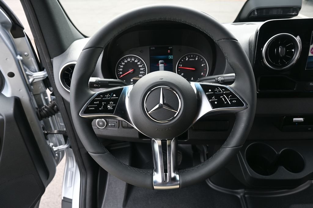 mercedes-benz sprinter cargo van 2026 W1Y5NCHY5TT605925 image mercedes-benz sprinter cargo van 2026 W1Y5NCHY5TT605925 image